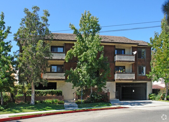 Building Photo - Shelby Expo Apartments