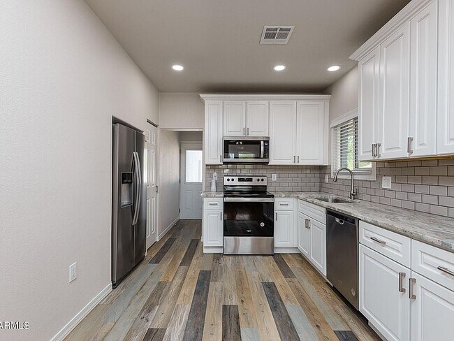 Foto del edificio - 1618 W Taylor St