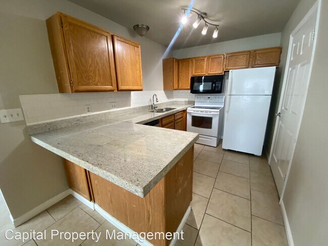Foto del edificio - 3 br, 2 bath House - 63 S 100 W