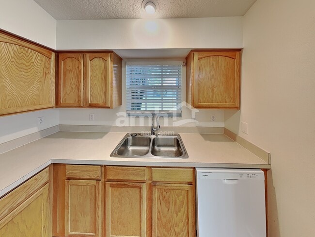 Building Photo - 4850 Marsh Harbor Dr