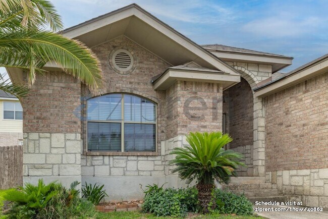Building Photo - 6706 Raintree Pl