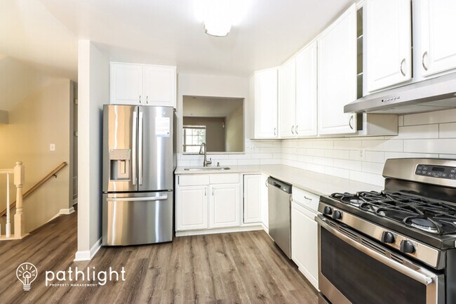 Building Photo - 8291 Knighthood Place, White Plains, MD, 2...