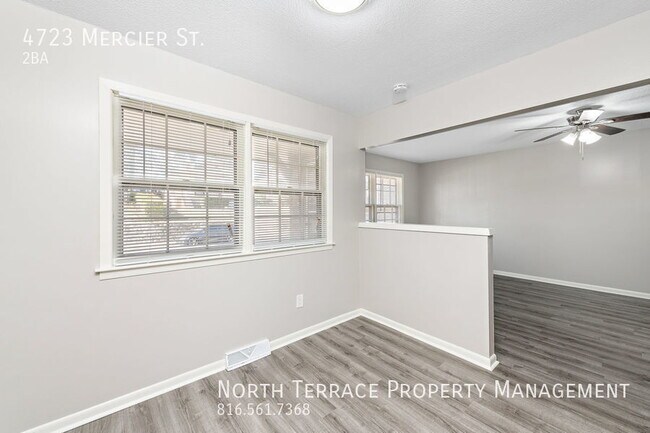 Building Photo - Cozy 2BR 2BA Duplex - Near Midtown KC