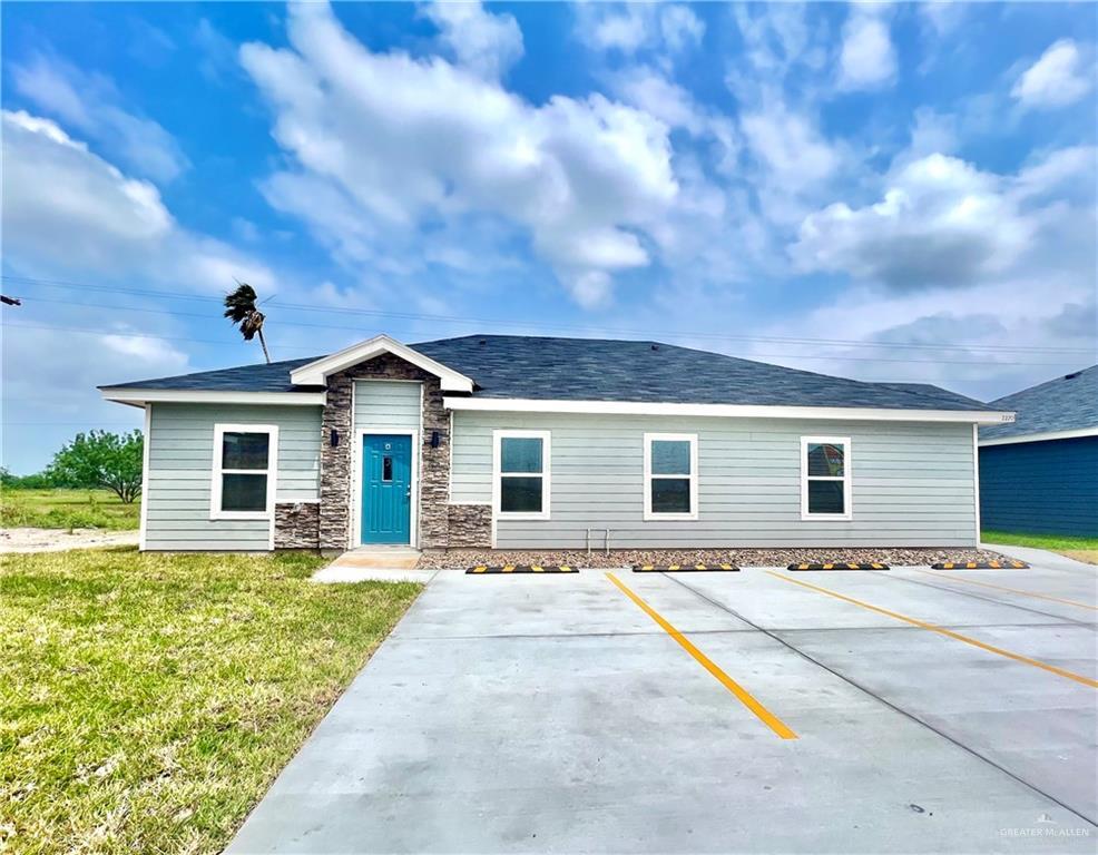 Primary Photo - 2220 Valley Cir