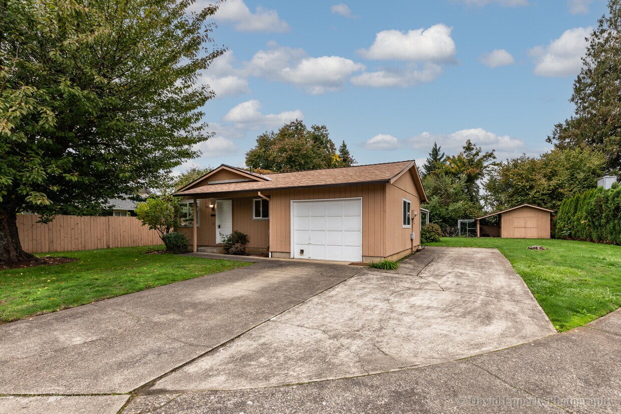 33333 Mountain Way, Scappoose, OR 97056 House Rental in Scappoose, OR