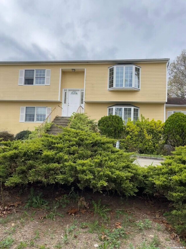 Primary Photo - 56 Hazel Ave