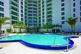 Building Photo - 300 S Biscayne Blvd