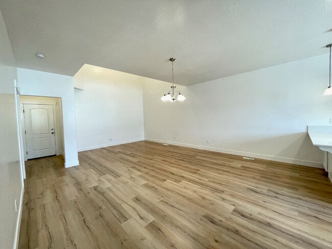 Foto del edificio - 3966 W 1530 N