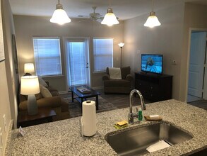 Building Photo - 8550 Nb Interstate 77 St