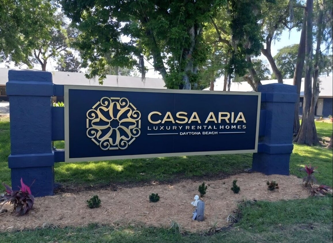 Primary Photo - 2 Bedroom 2 Bath Apartment Home *** Limite...