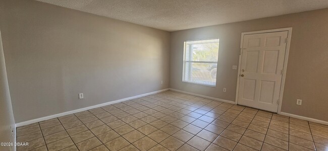 Foto del edificio - 335 S Osceola St