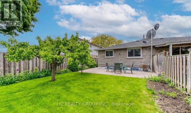 Photo du bâtiment - 3161 Rymal Rd