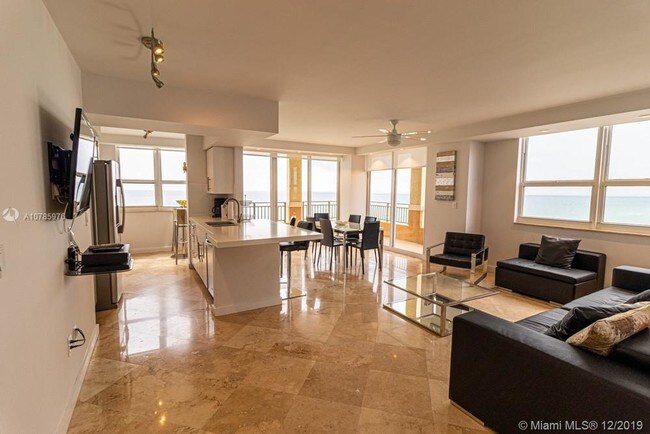 Building Photo - 2080 S Ocean Dr