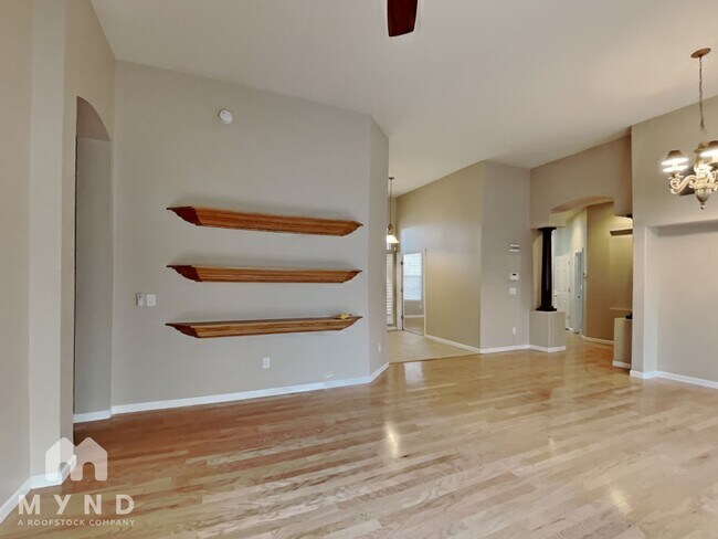 Building Photo - 9660 Rolling Rock Way