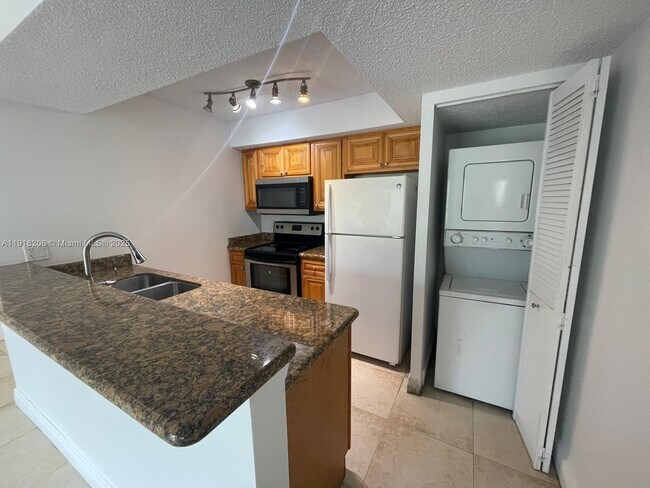 Foto del edificio - 5686 Rock Island Rd