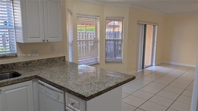 Foto del edificio - 202 W Forest Oak Cir