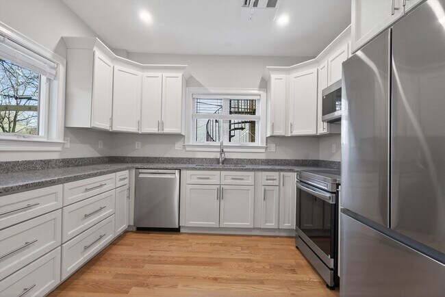 Foto del edificio - 650 Dorchester Ave