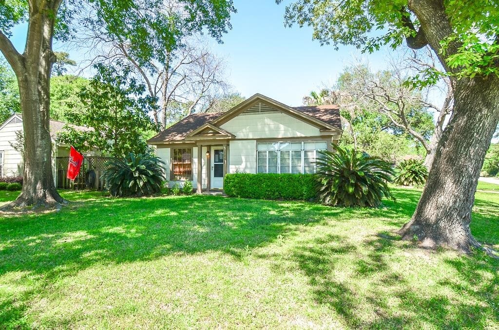 Foto principal - 1002 Althea Dr