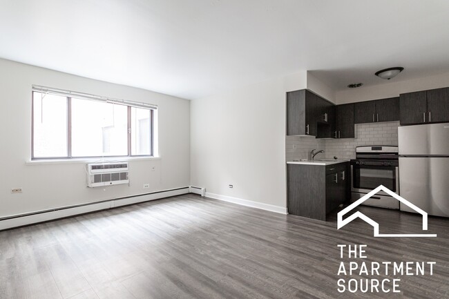 Building Photo - 6011 N Winthrop Ave