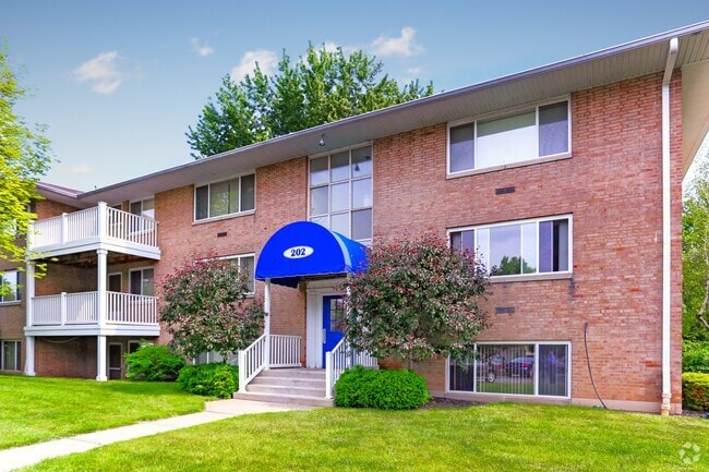 Building Photo - 1600 Elmwood