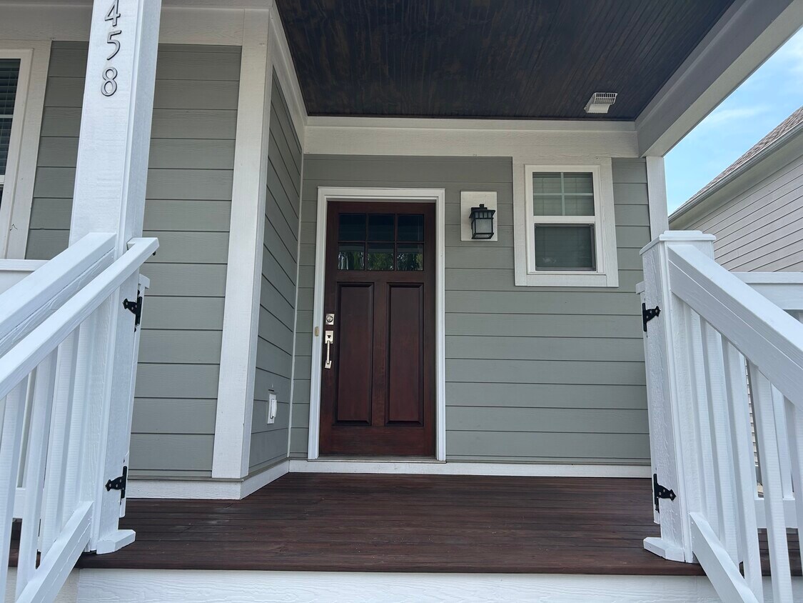 Foto principal - 1458 Avon St