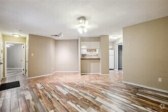 Building Photo - 1608 Pecan Chase Cir