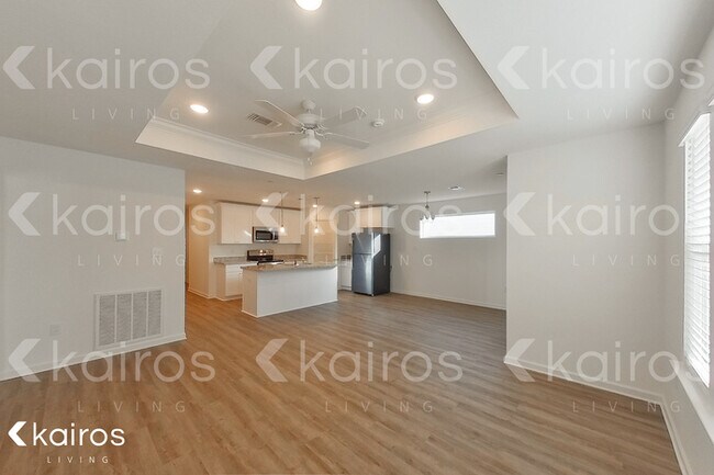 Building Photo - 11463 Camden Court Cir.