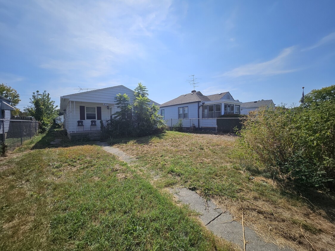 Photo - 1837 E Legrande Ave (Indianapolis, IN)