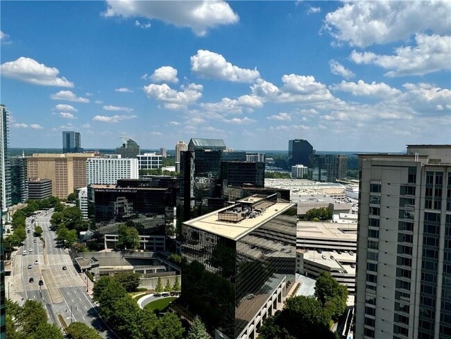 Foto del edificio - 3324 Peachtree Rd