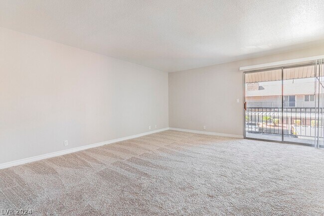 Building Photo - 4361 Alexis Dr
