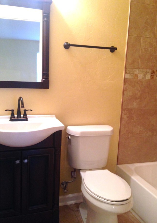 Foto del edificio - 912 W Hill St