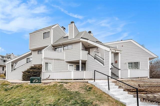 Foto principal - 8701 Huron St