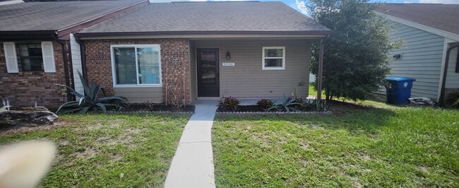 Building Photo - 35138 Whispering Oaks Blvd