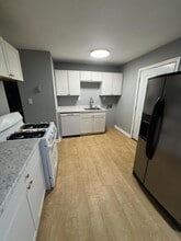 Building Photo - 9841 Crusader Dr