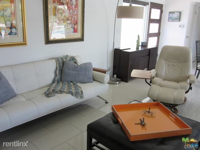Foto del edificio - 3 br, 2 bath House - 206 N Burton Way