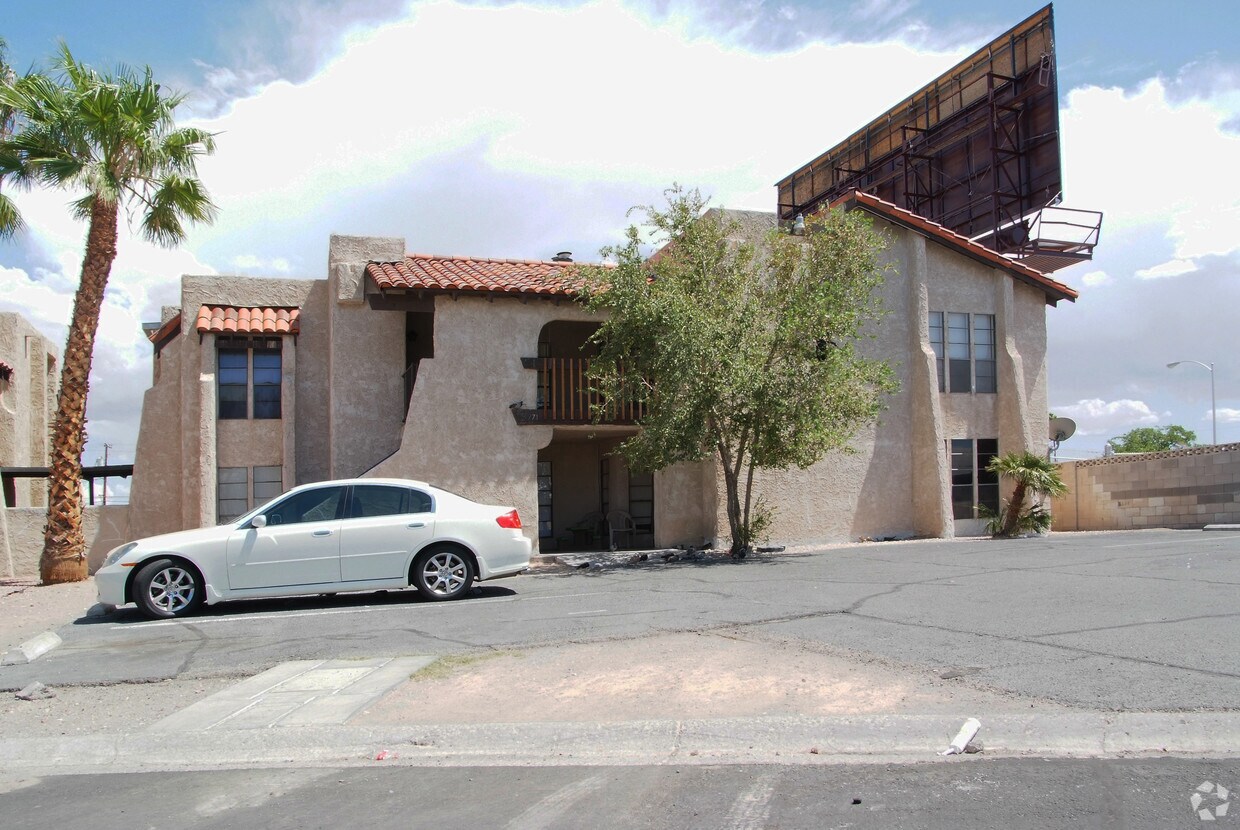 Primary Photo - 771 Palo Verde Cir