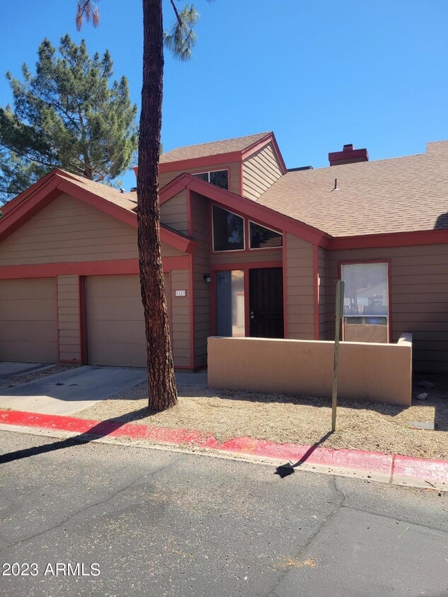 Foto principal - 14002 N 49th Ave