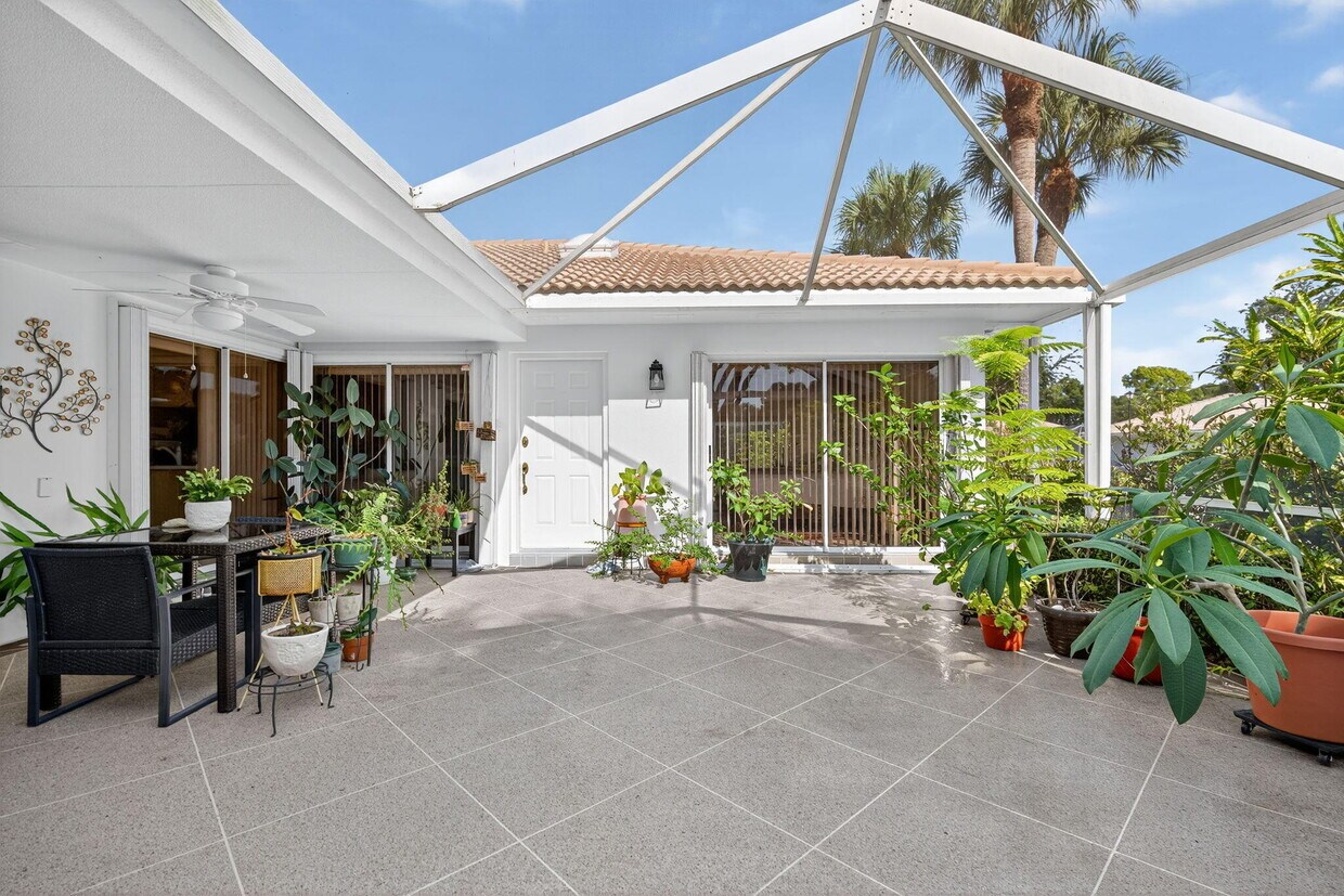 Foto principal - 502 Silverleaf Oak Ct