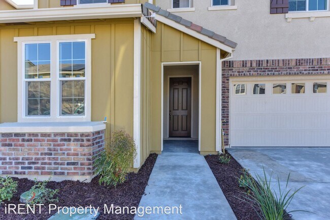 Building Photo - 4 br, 3 bath House - 1512 Peony Lane