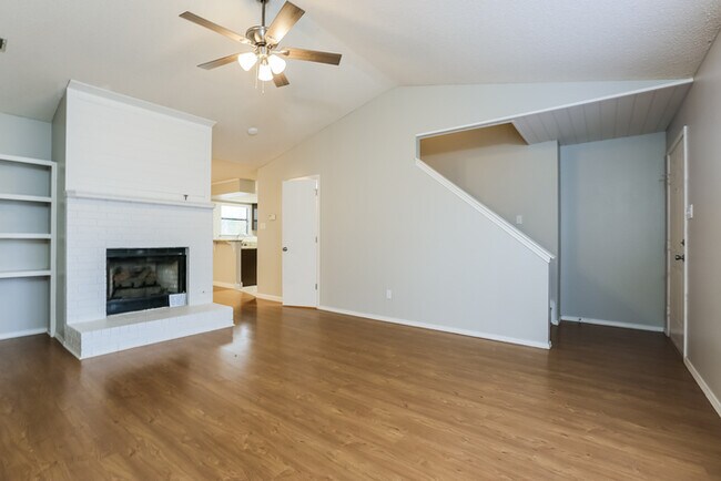 Foto del edificio - 1612 Waldron Cove