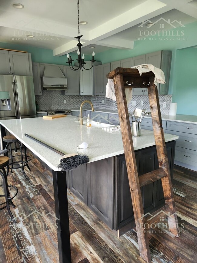 Foto del edificio - 128 Hudgins Lake Rd