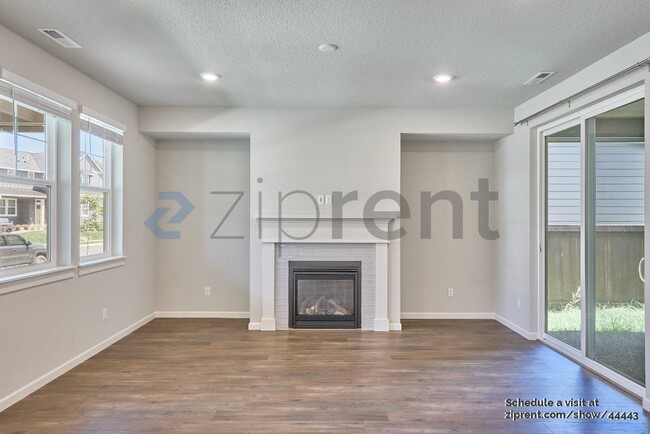 Building Photo - 31028 NW Turel Dr