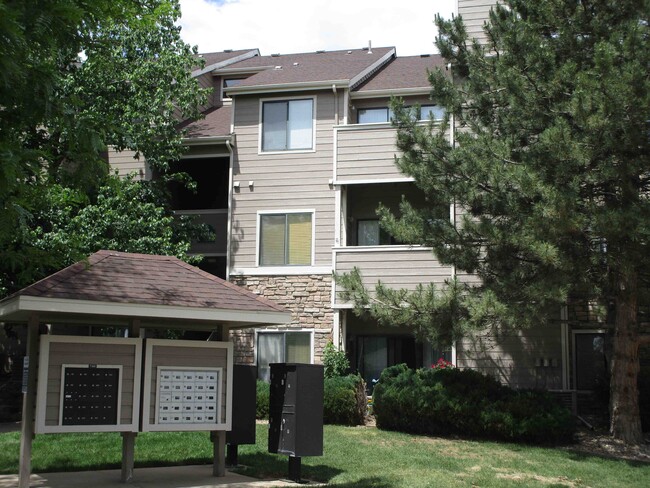 Foto del edificio - 7388 S Alkire St