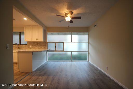 Foto del edificio - 227 S Orange Grove Blvd