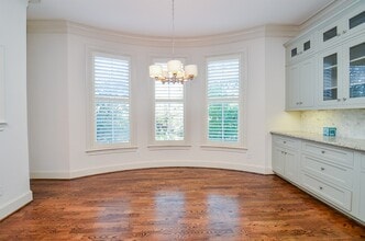 Building Photo - 2017 McClendon St