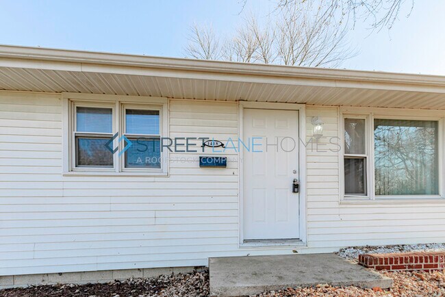Building Photo - NOW OFFERING $250 OFF THE FIRST FULL MONTH...