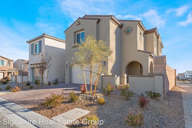 Building Photo - 4 br, 3 bath House - 8946 Wallner St.