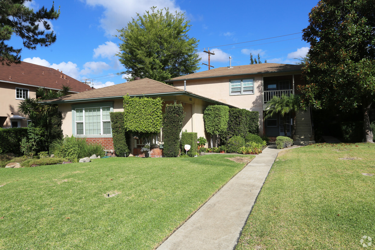 North Glendale Apartments