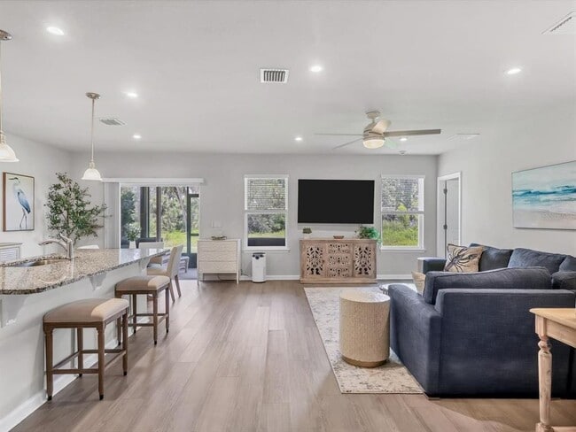 Building Photo - 10114 Eventide Trl