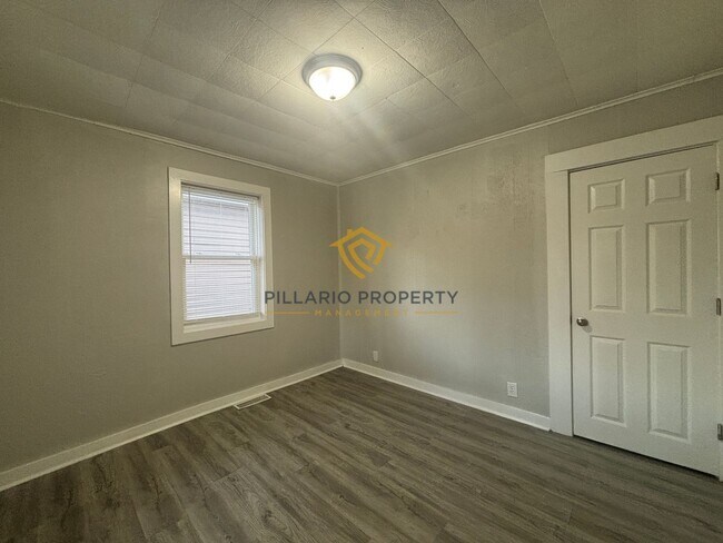 Building Photo - $500 OFF MOVE-IN SPECIAL!! Newly Renovated 2 Bedroom Home in Indianapolis – Move-In Ready!